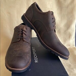 Rockport Colben Brown Leather Oxfords with Classic Design